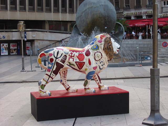N°02, vue 3 
 - Madsu BASU - Place Pradel - Lyon 1er