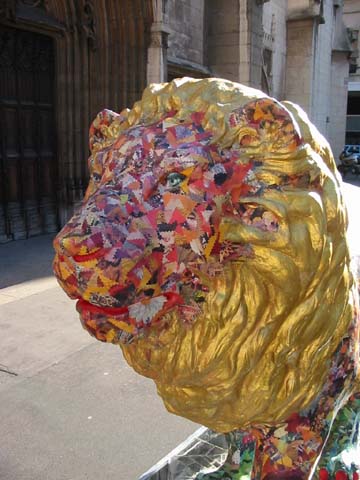 N°22, détail 1 
 - Frédérique POIZAT - Place des Cordeliers (Eglise Ste-Bonaventure) - Lyon 2e