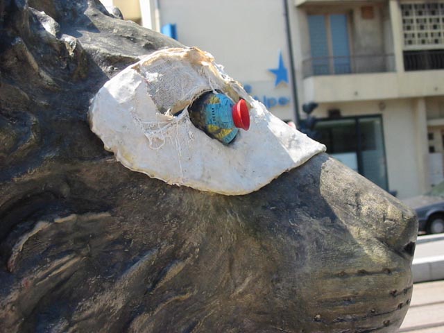 N°56, détail 2 
 - Clarence STIERNET - Place du Bachut - Lyon 8e
